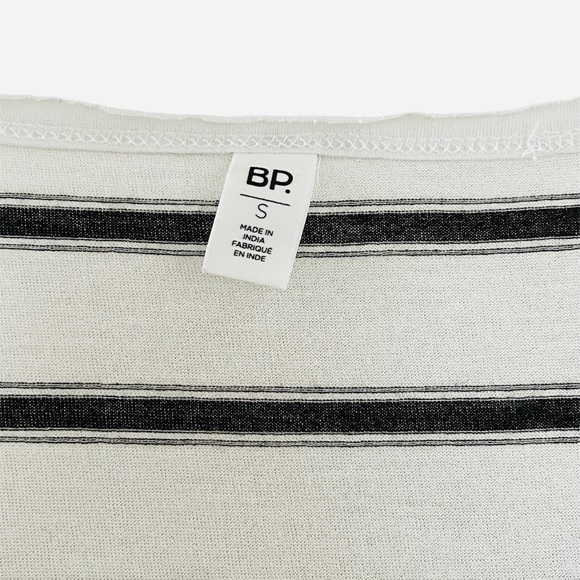 BP by Nordstrom Single Pocket Striped V-Neck Long Sleeved T-Shirt (White) - Picture 3 of 3